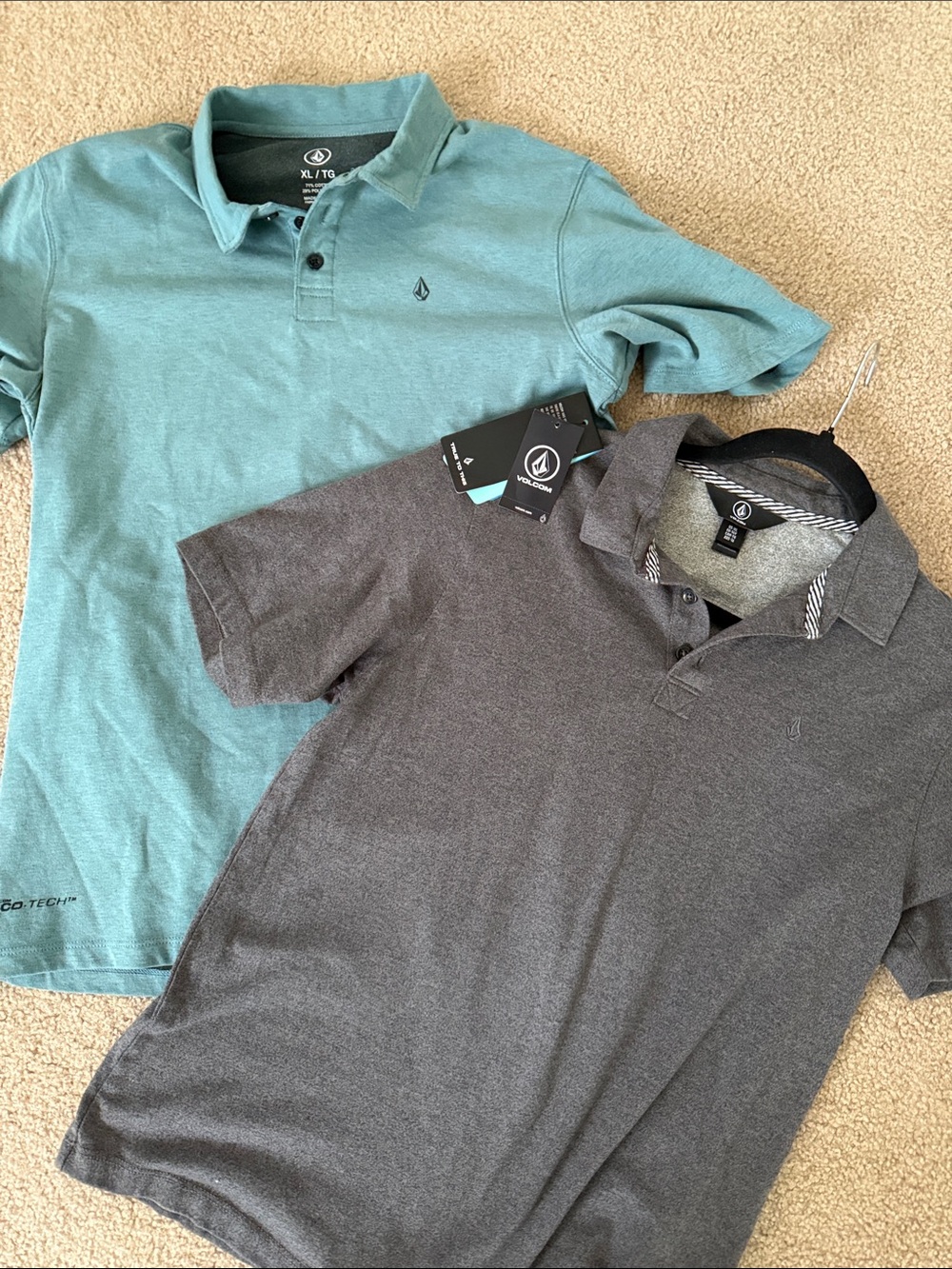 NWT & VGUC XL Volcom boys polo 16/18